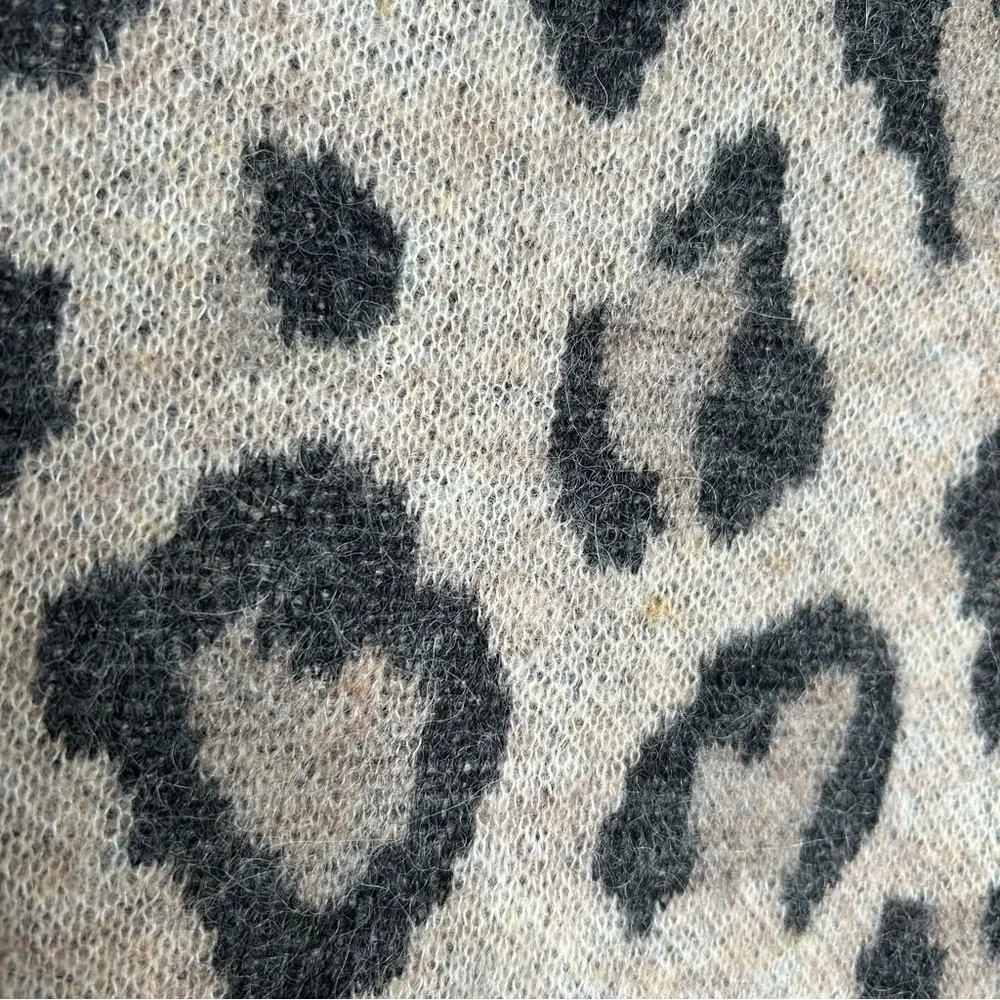 R13 Leopard Crewneck Sweater extra small